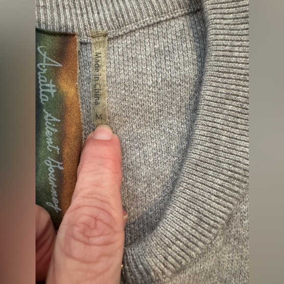 Aratta - Oriental Sweater - NWOT - Picture 10 of 10